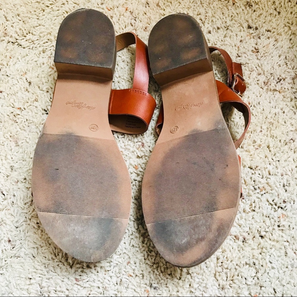 Slide Heel Sandals - Picture 2 of 2